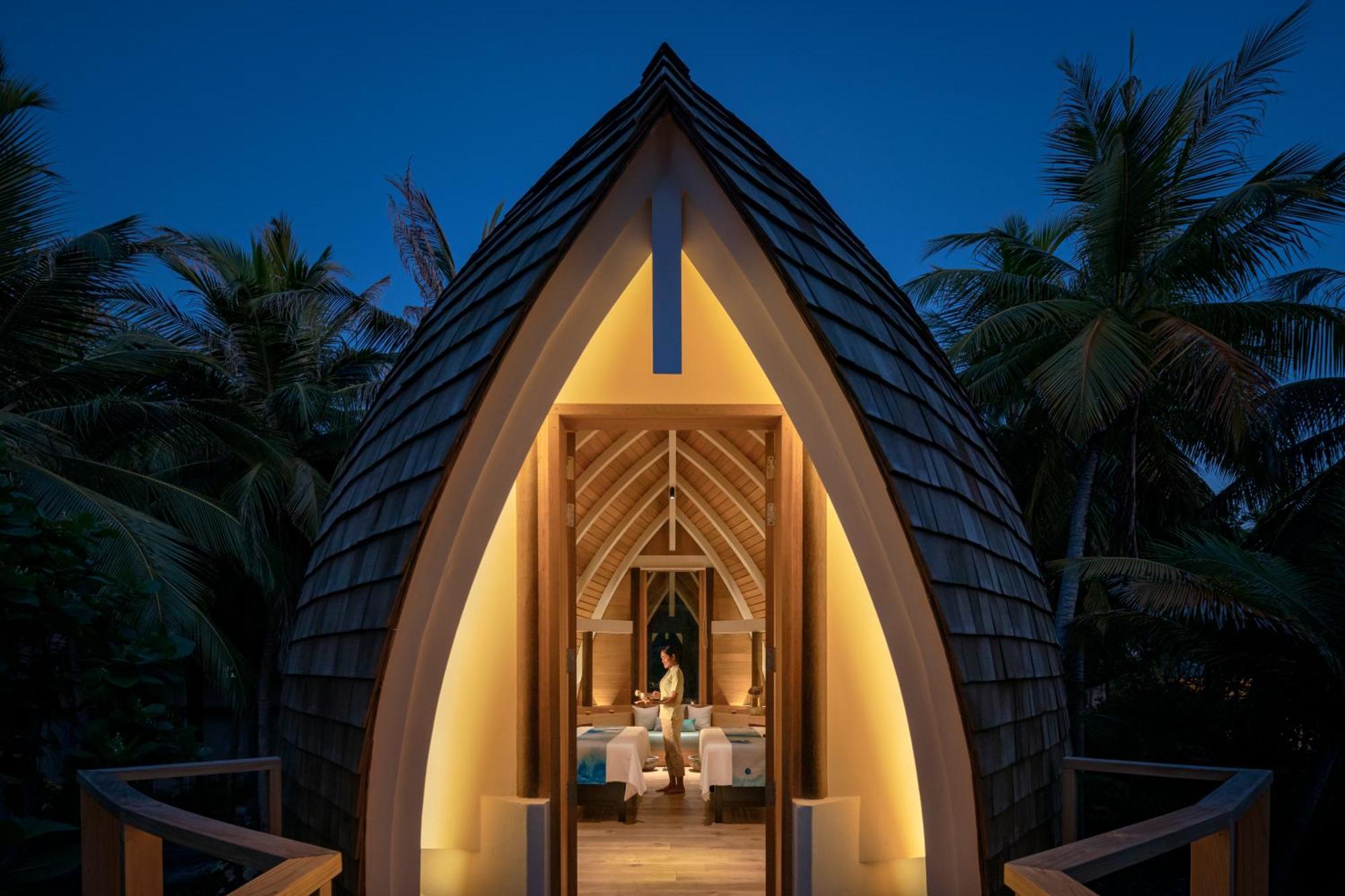 Emerald Faarufushi Resort & Spa Raa Atoll Exteriör bild